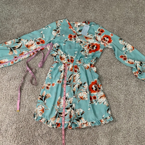 Peyton Bre Blue floral romper size 16 - Picture 12 of 12